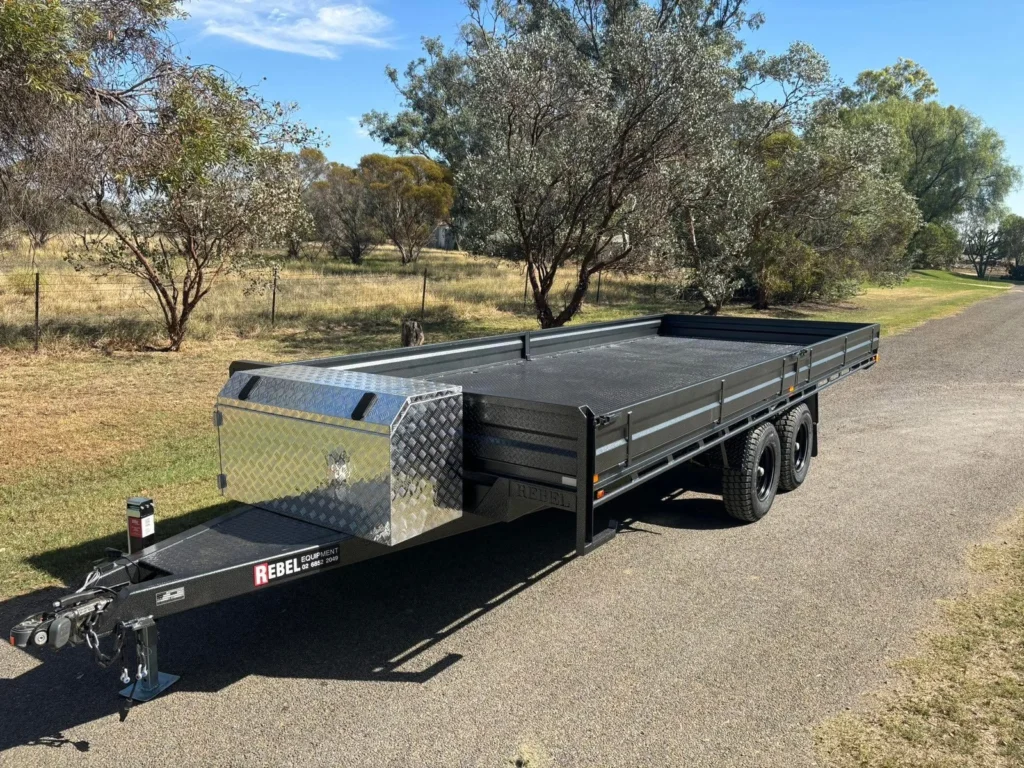 Why Flat Top Trailers for Sale Are Ideal for Trades, Farms, and Equipment